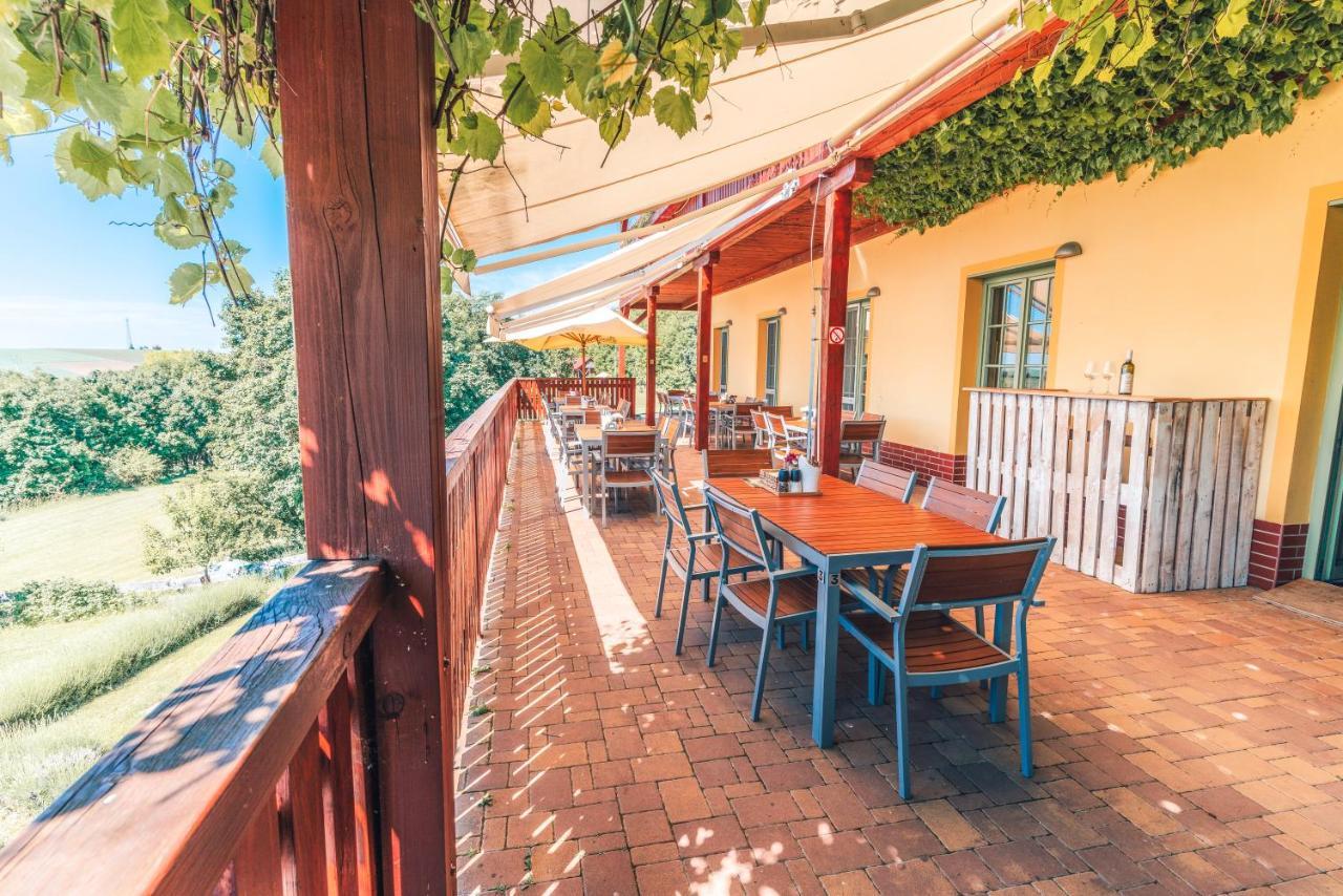 Villa Farma Ovci Terasy Němčičky Exterior foto