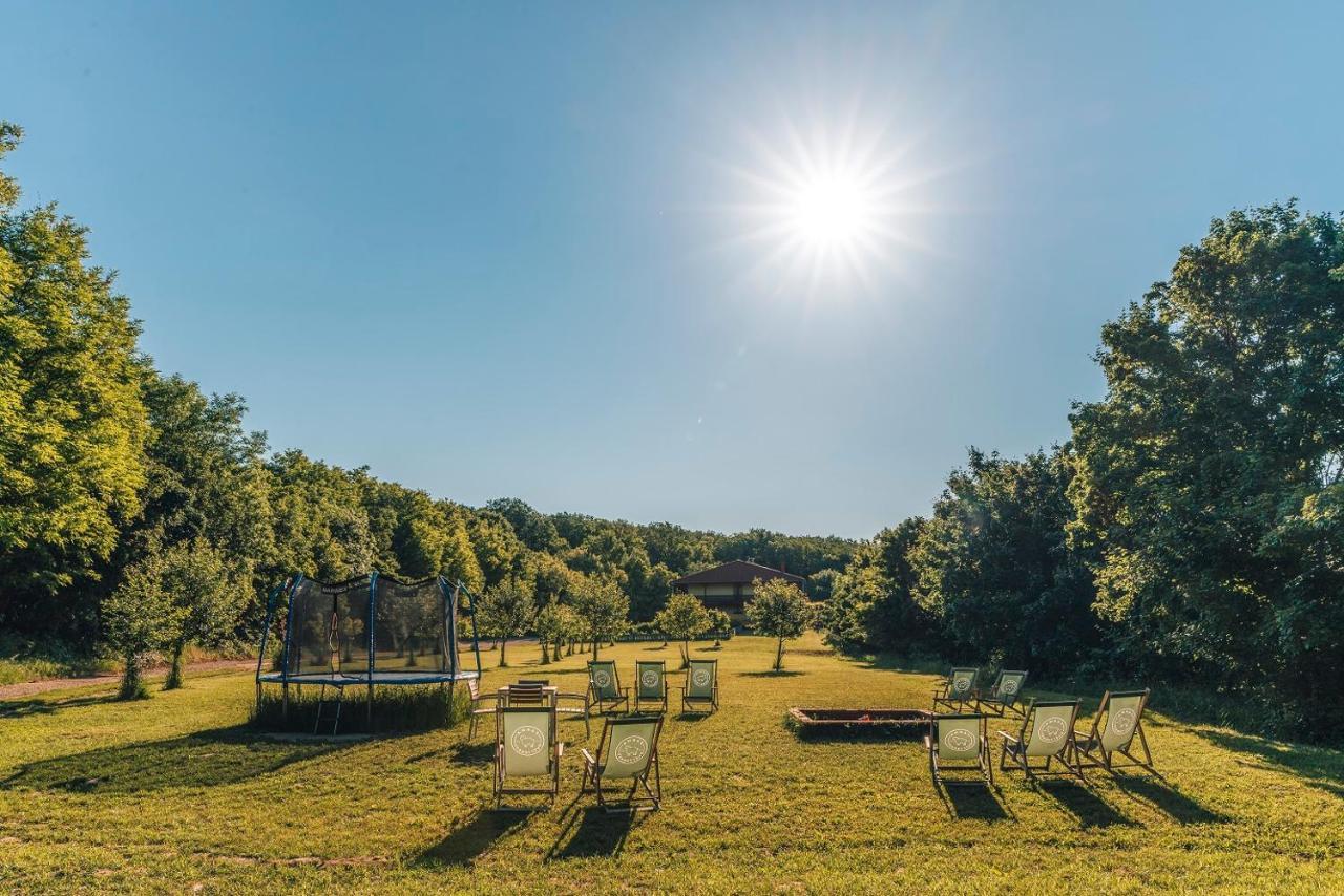 Villa Farma Ovci Terasy Němčičky Exterior foto
