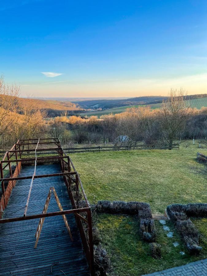 Villa Farma Ovci Terasy Němčičky Exterior foto